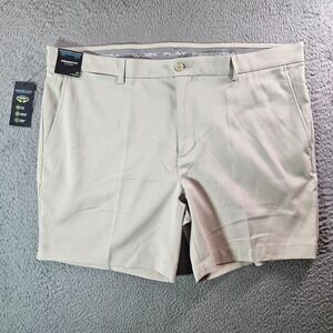 NWT Roundtree & Yorke Performance Shorts Men 42 x 7" Straight Flat‎ Stone
